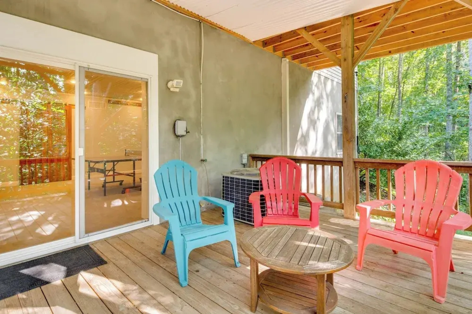 Blue Ridge Mountain Retreat: Deck & Sunroom!