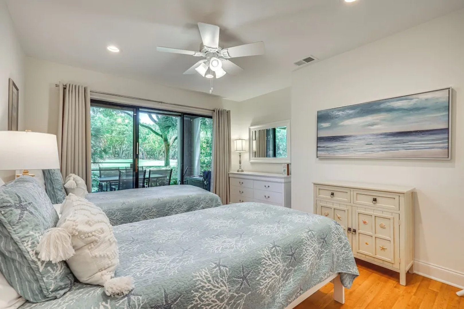 Seabrook Island Villa w/ Patio < 1 Mi to Beach!