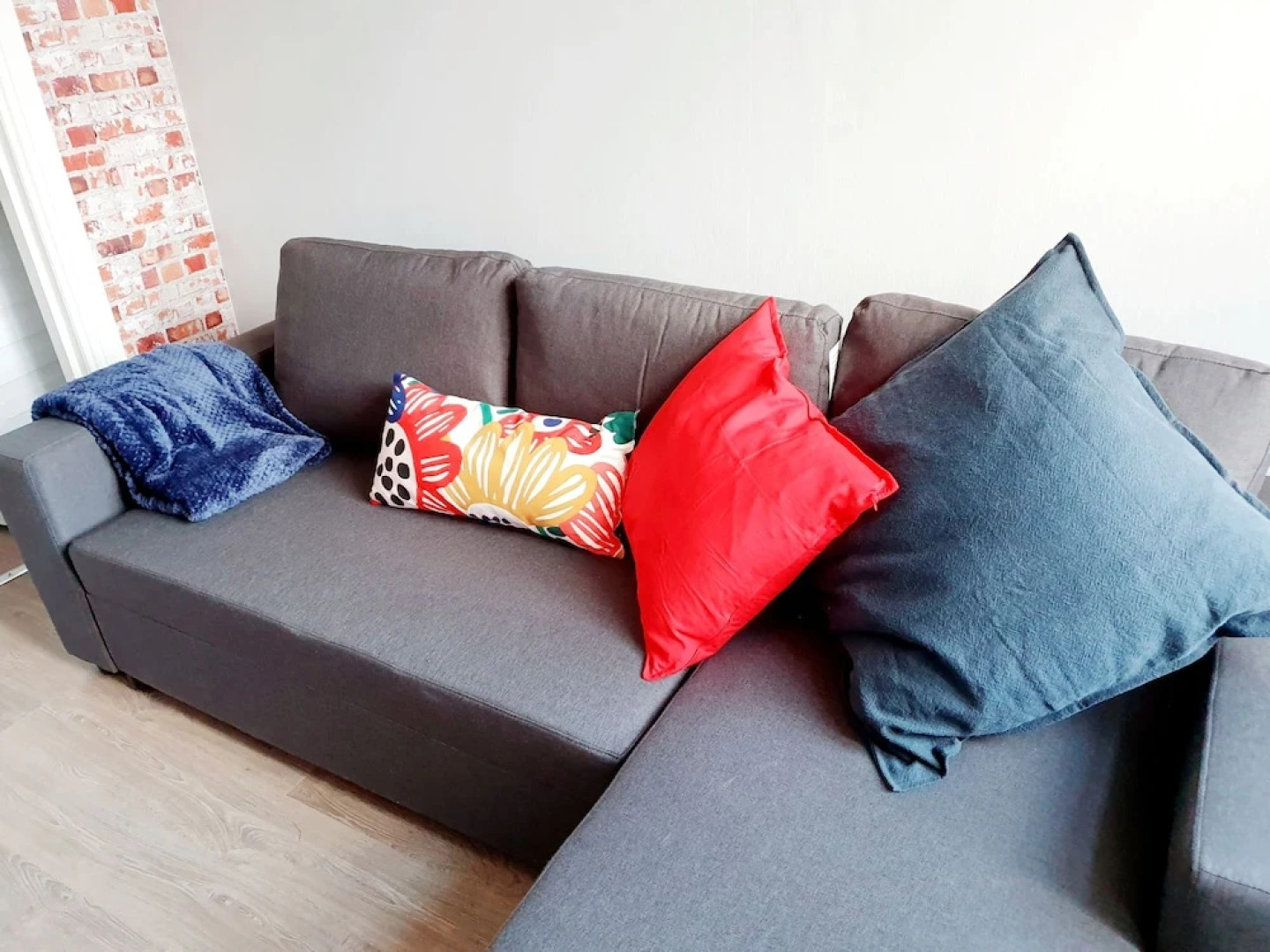 Klass Living - Station Apartment