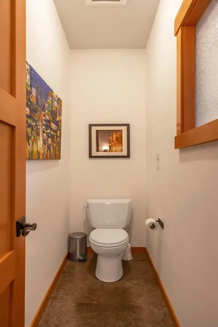 Zen View 2 Bedroom Home by Redawning