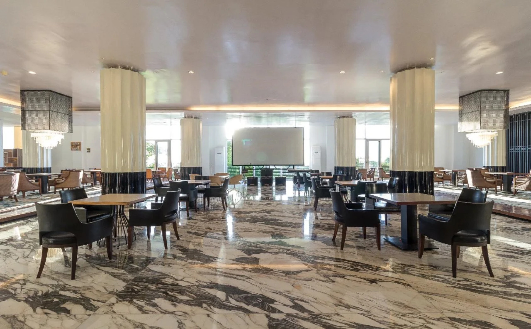 Dreamland Paradise Hotel