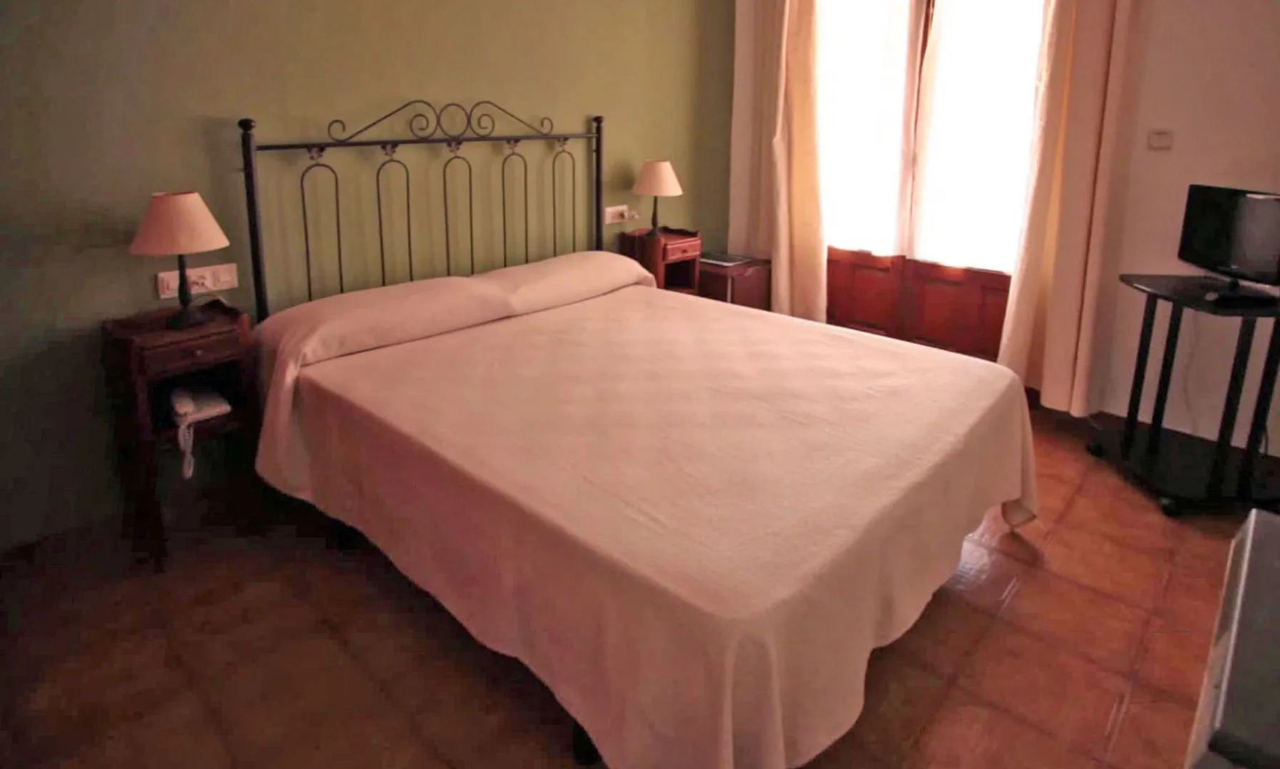 Apartamentos La Racona