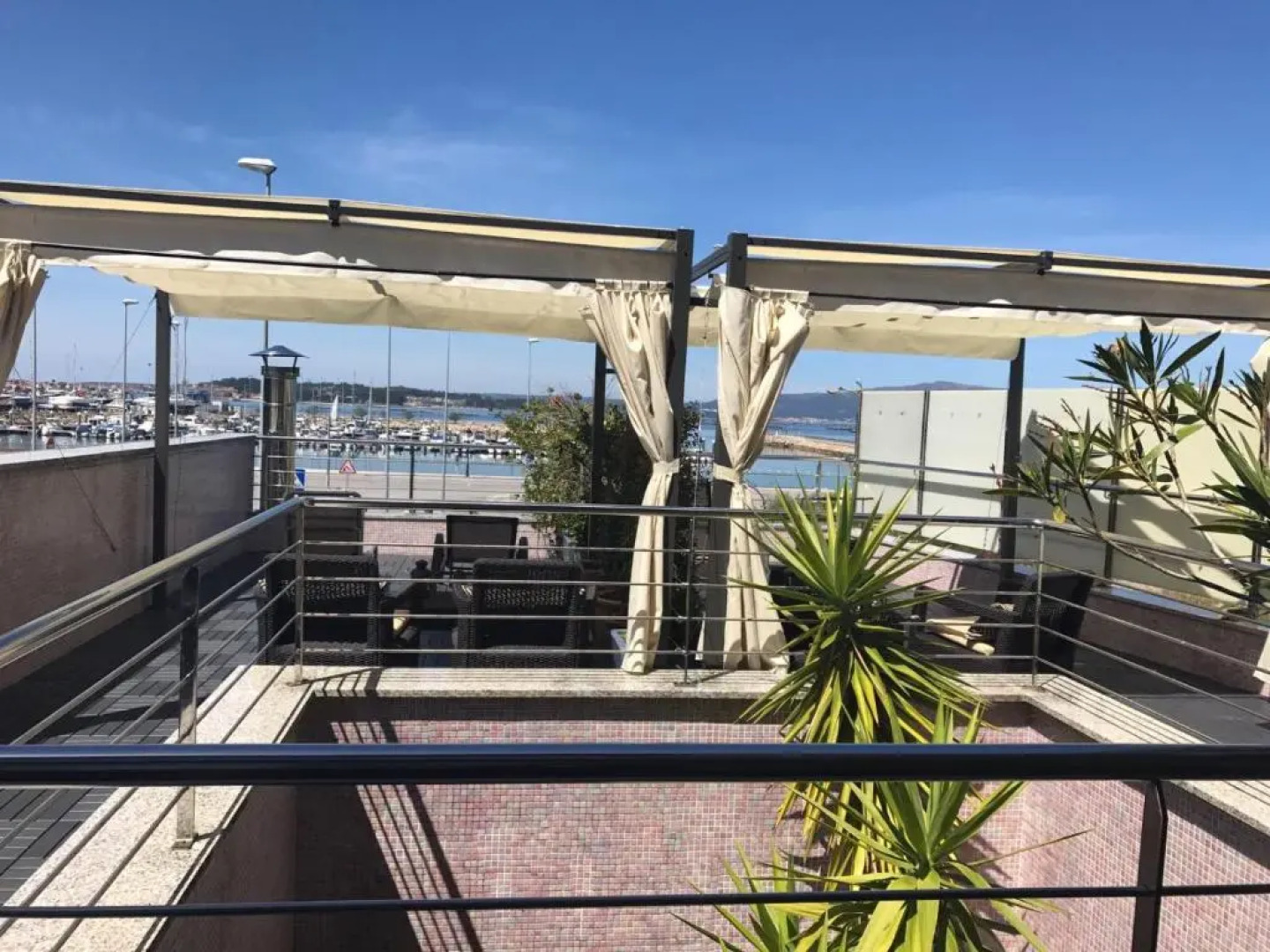 Apartamentos Puerto Basella