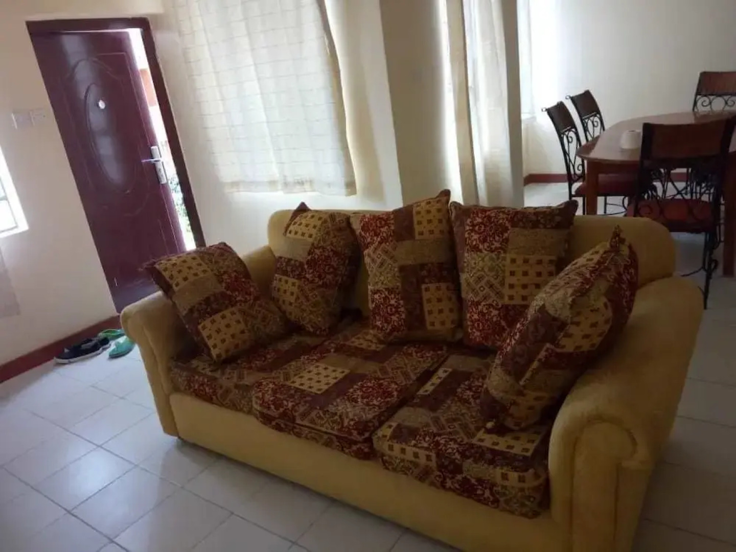 Private Home 4 bedrooms 4.5 bathrooms