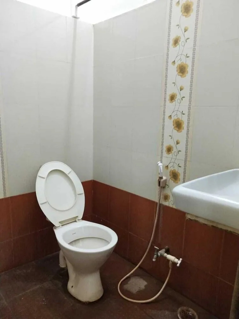 iROOMZ Hotel Abhiman