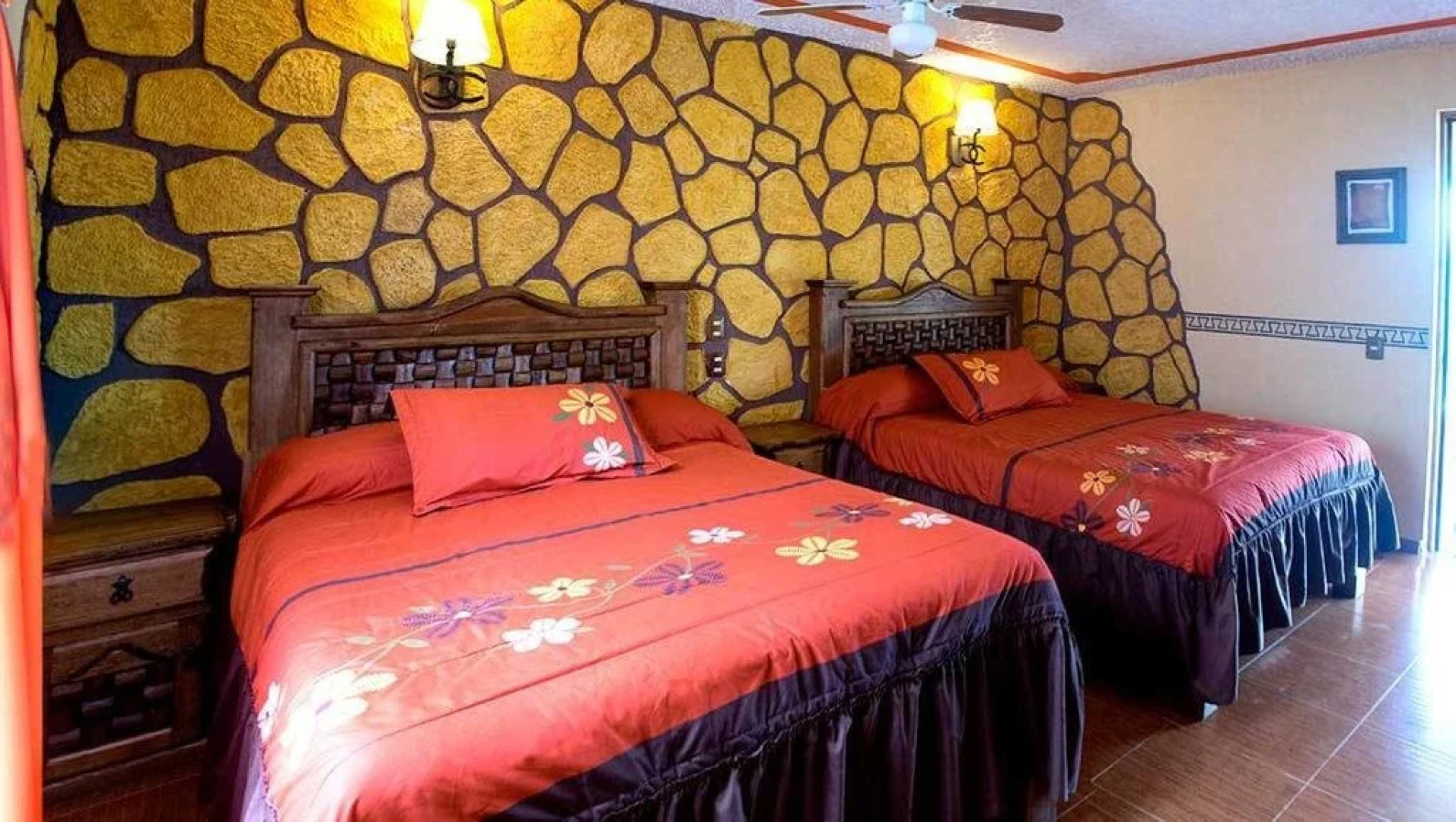 Hotel El Rincon Mexicano