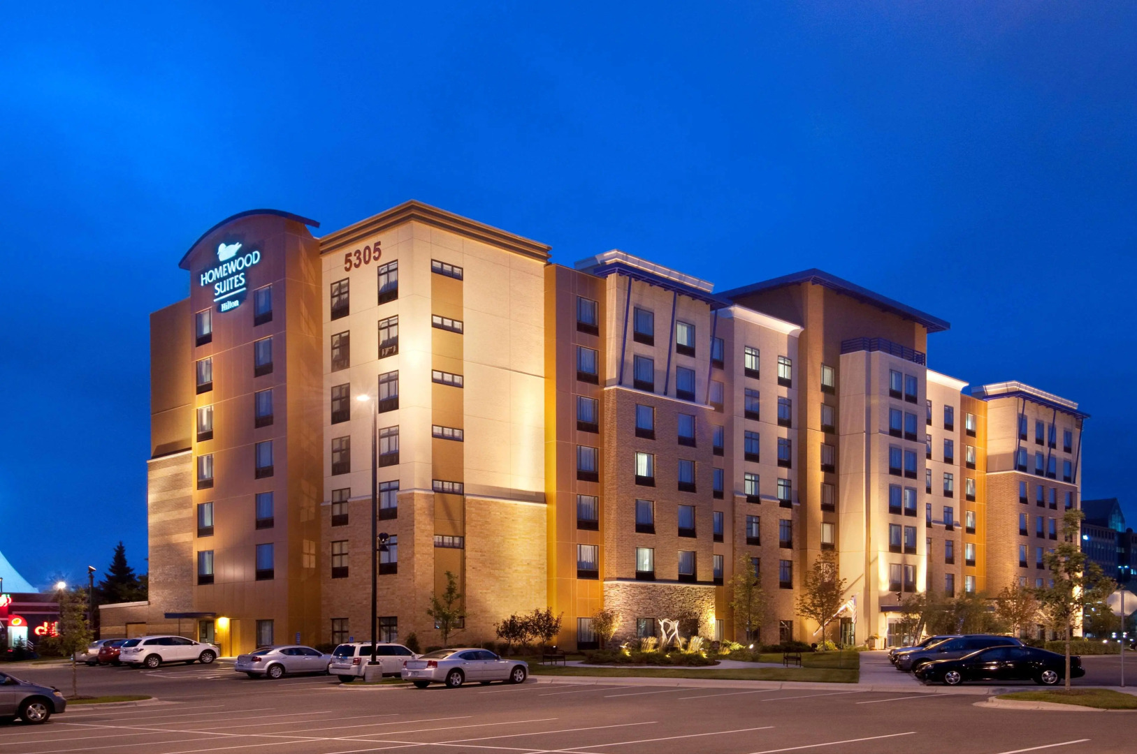 Homewood Suites by Hilton St Louis Park at West End