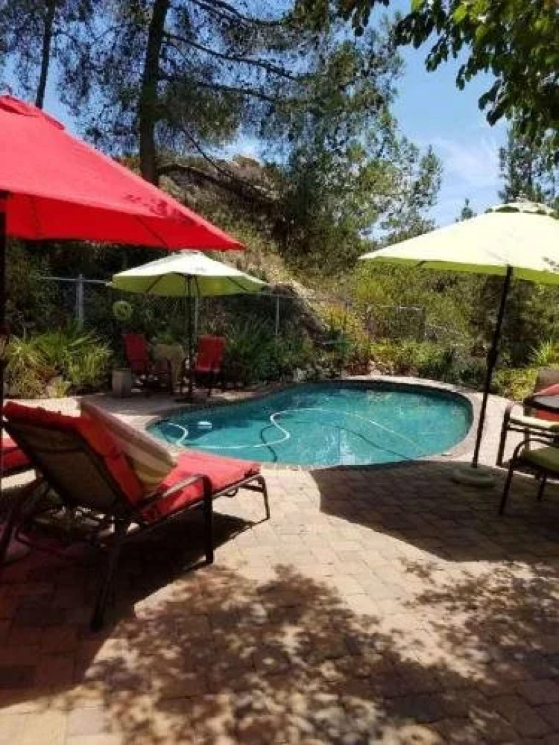 Rainbow Inn Bed and Breakfast