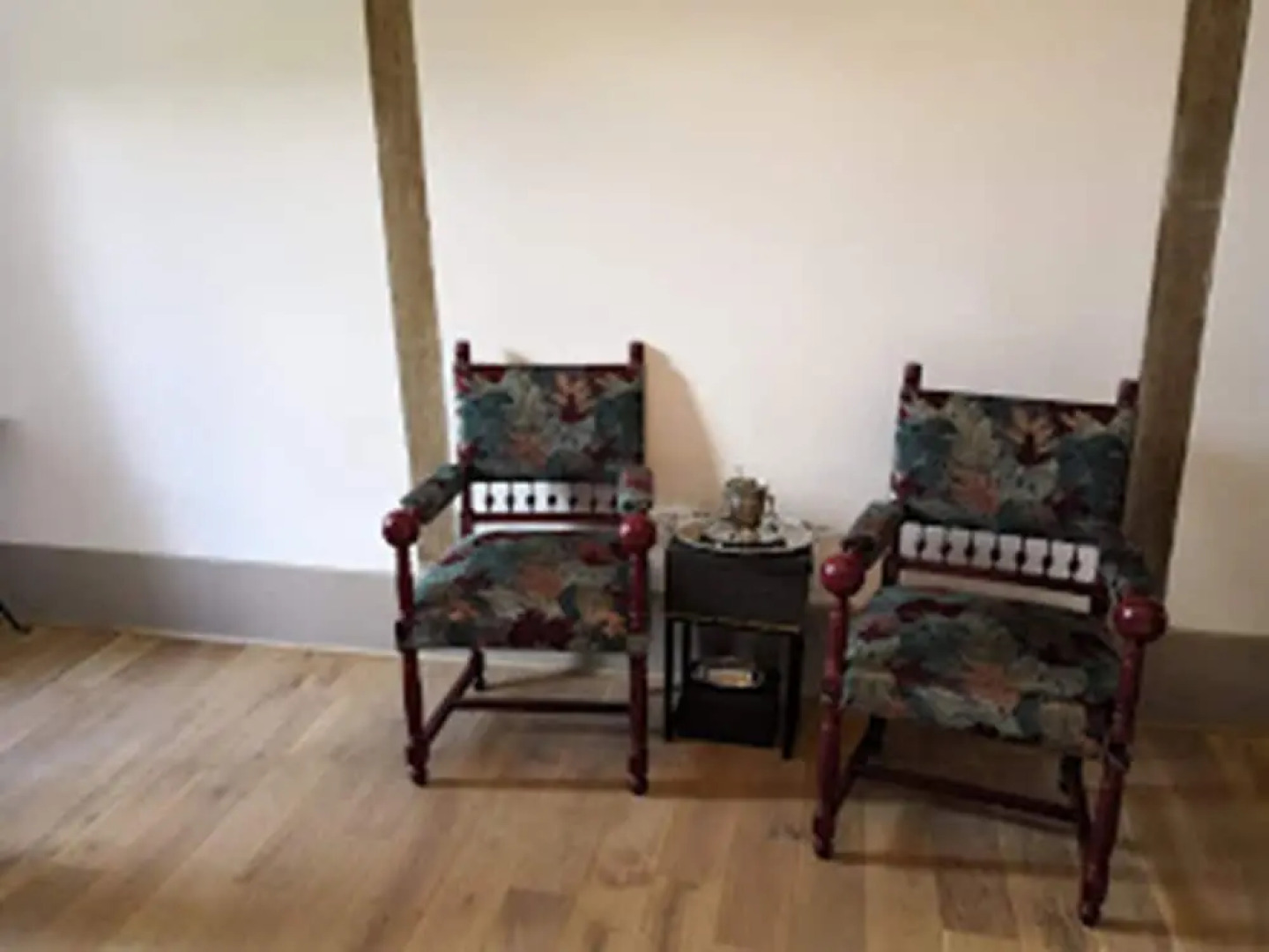 Chateau de Sainte Colombe Sur Gand