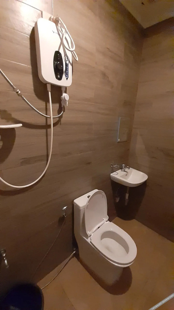 Vines Ape Nap Hostel by OYO Rooms