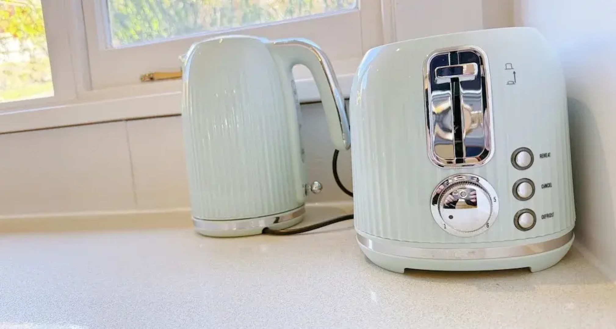 StayAU 2BR Home w/ Stunning Views in Tasmania