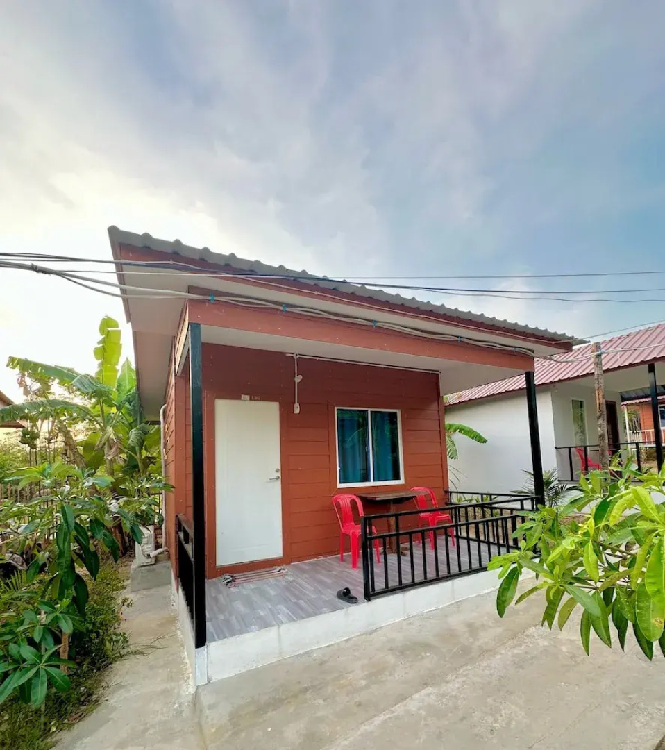 Maloop Cafe Bungalow