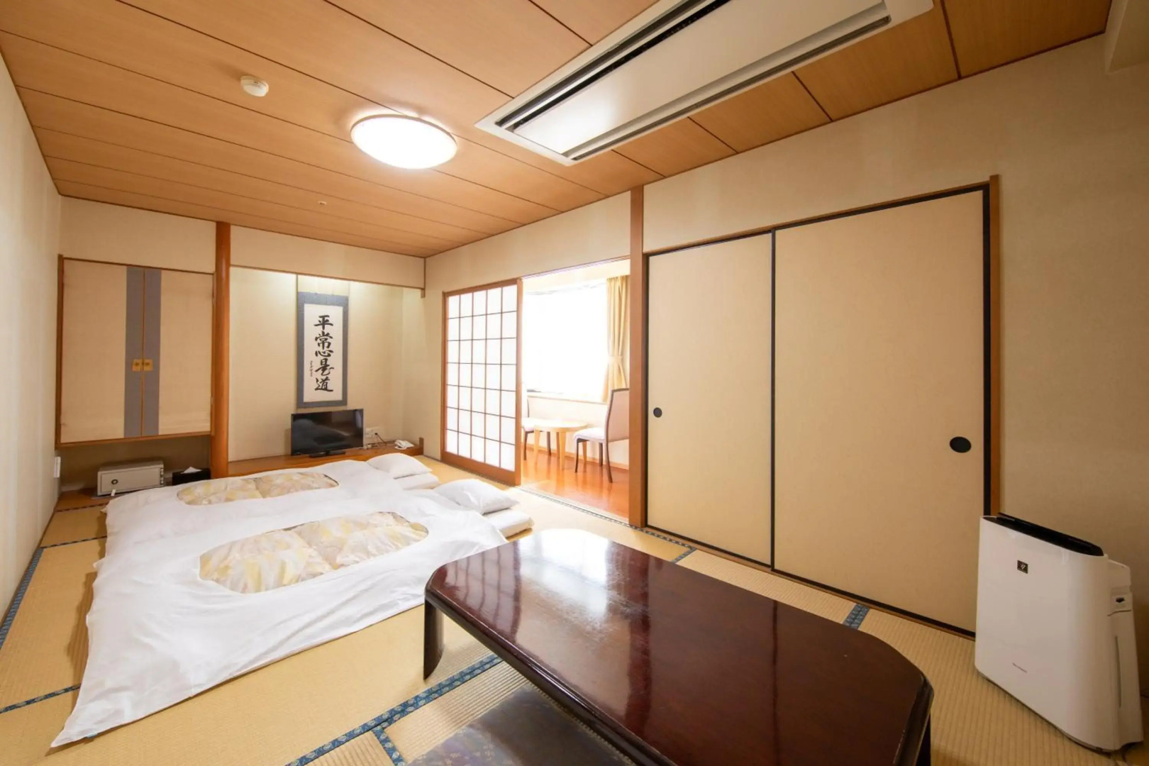 Yufuin Hotel Shuhokan