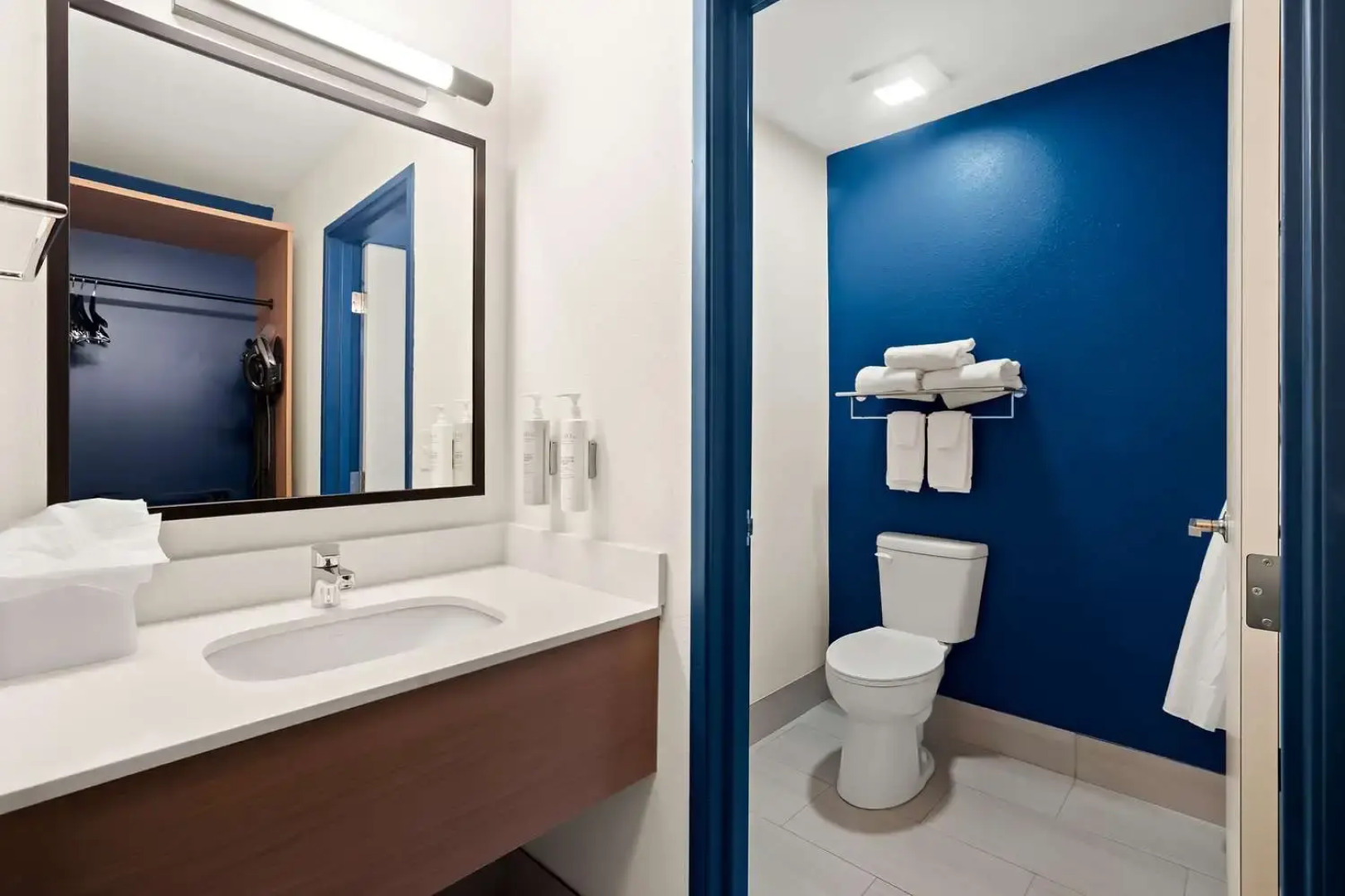 Spark by Hilton Moline Quad Cities