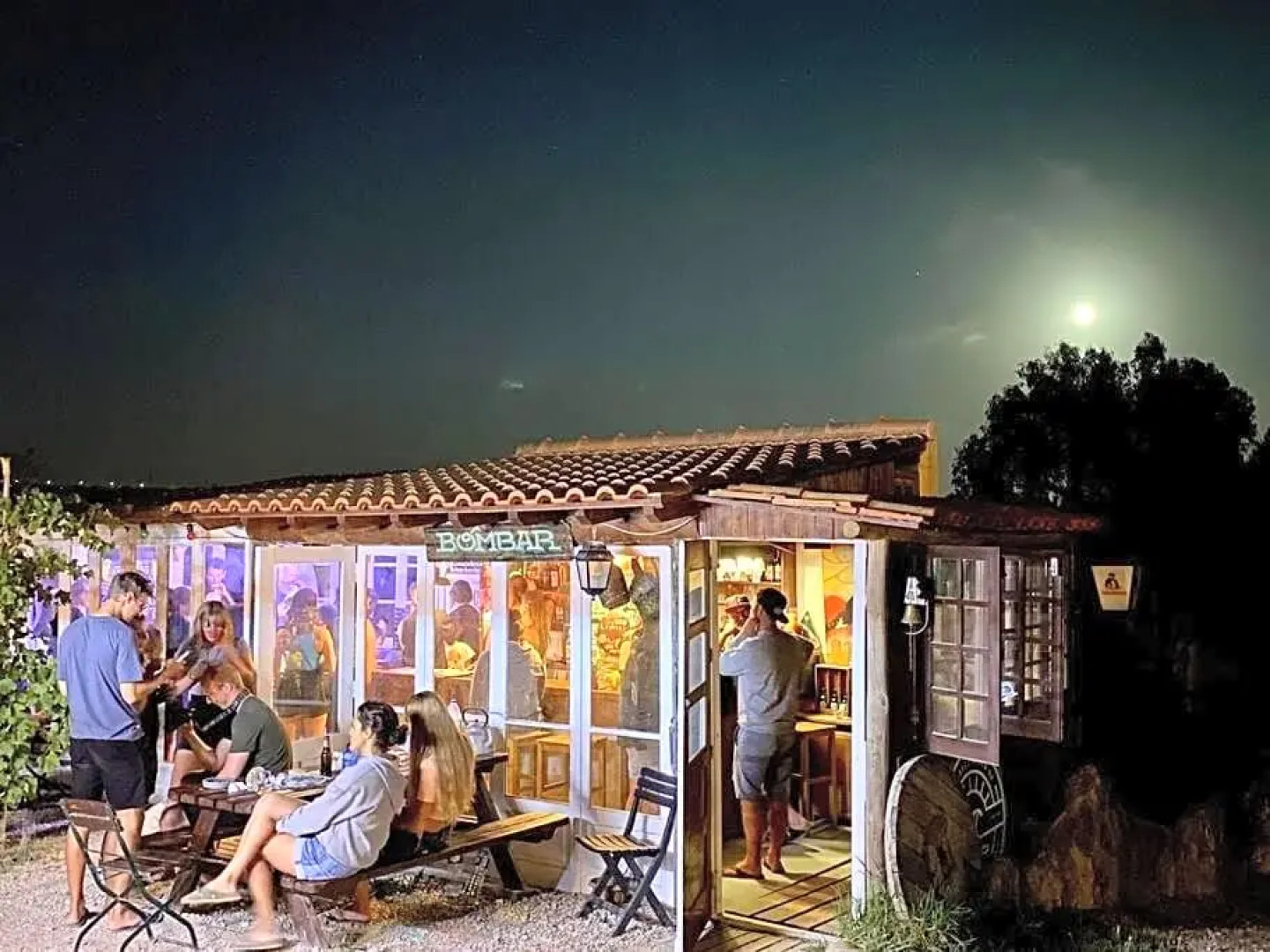 Da Silva Surfcamp- 3 Bettzimmer Mit Fruhstuck