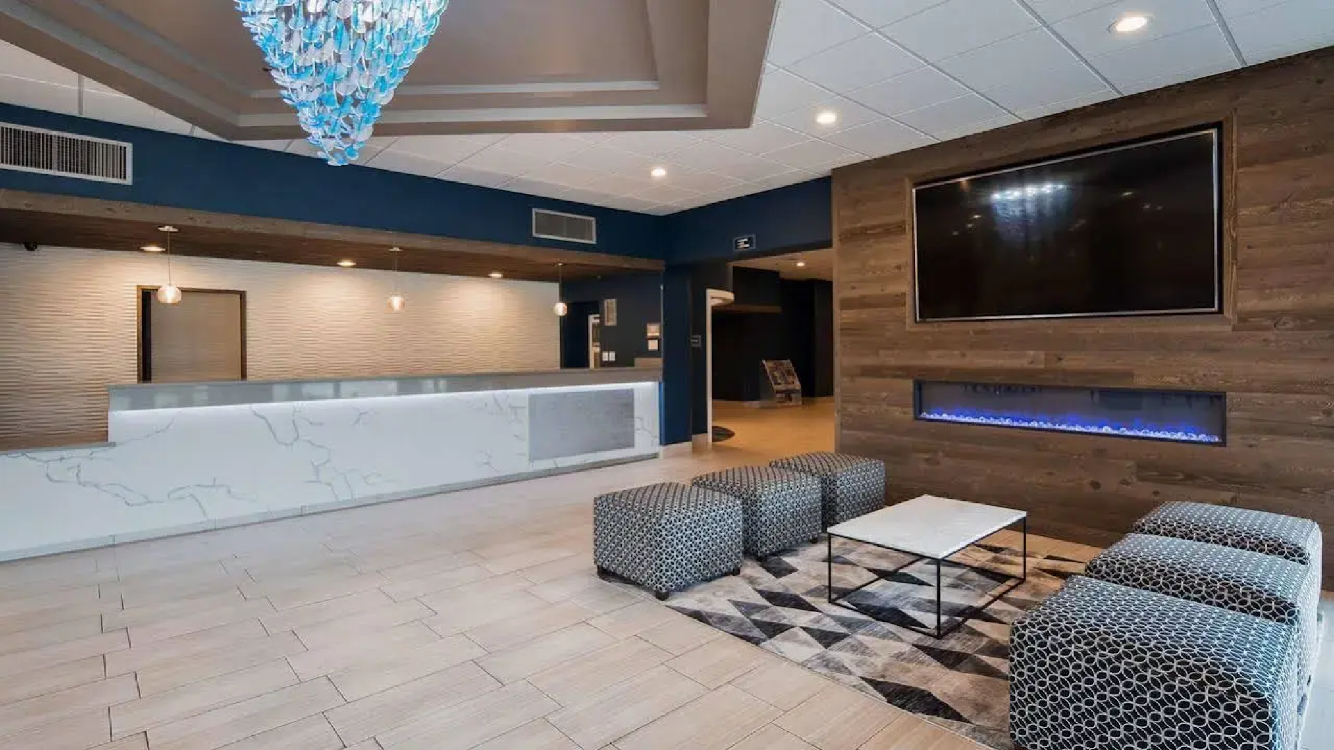 M Hotel & Conference Center
