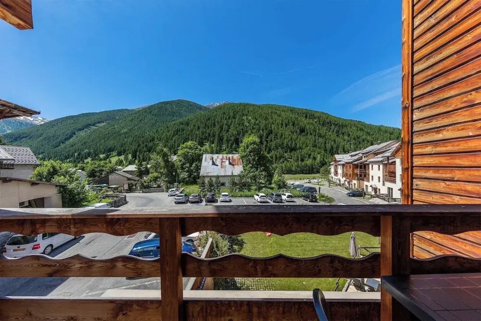 Madame Vacances Les Balcons du Viso