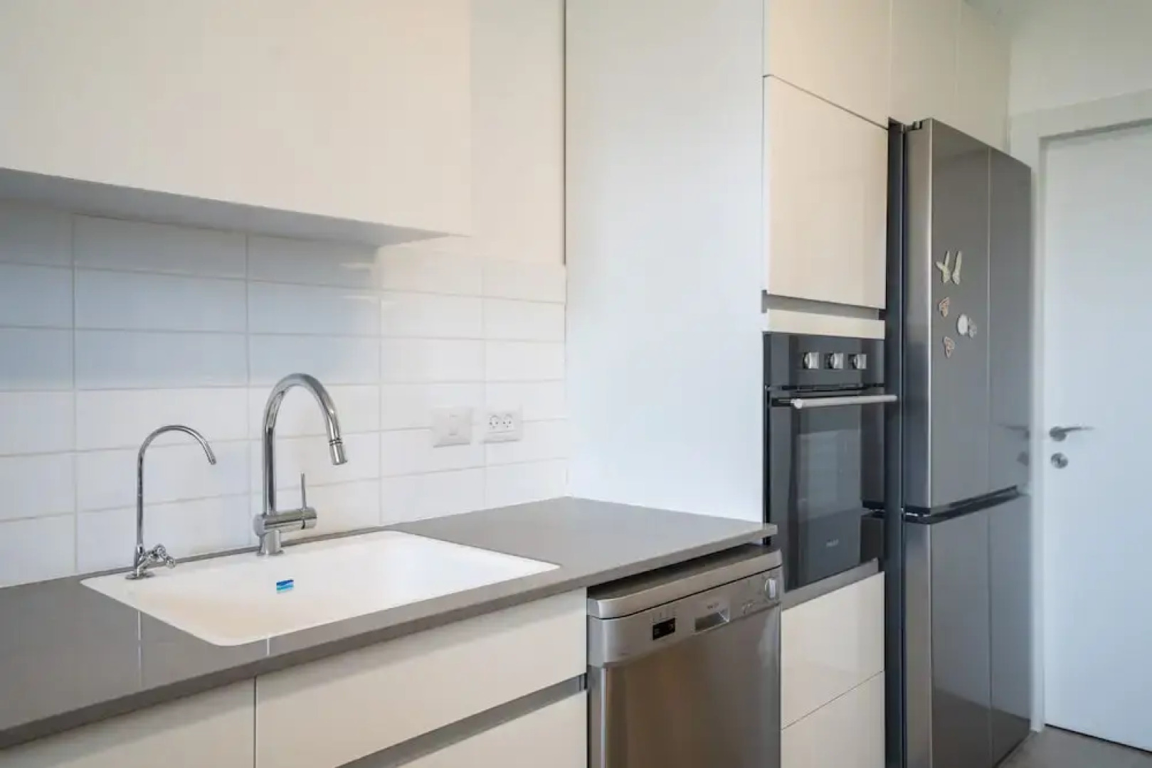 Vibrant Seaside Stay with Balcony by Sea N' Rent