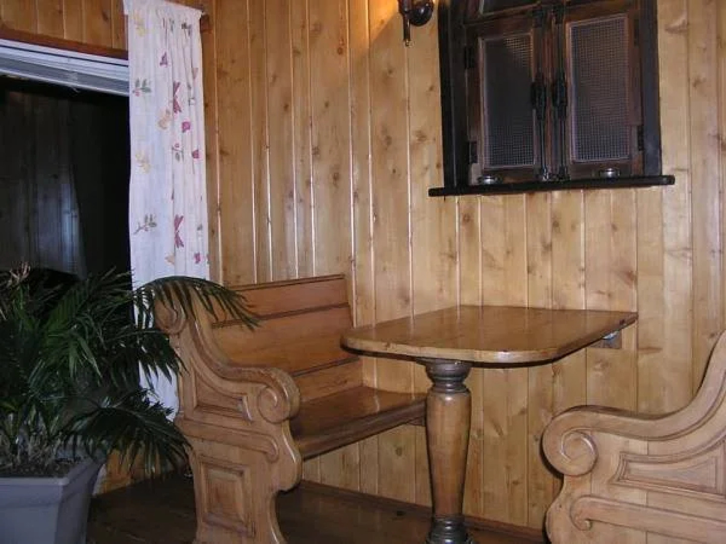 Ancestral Knowlton B&B