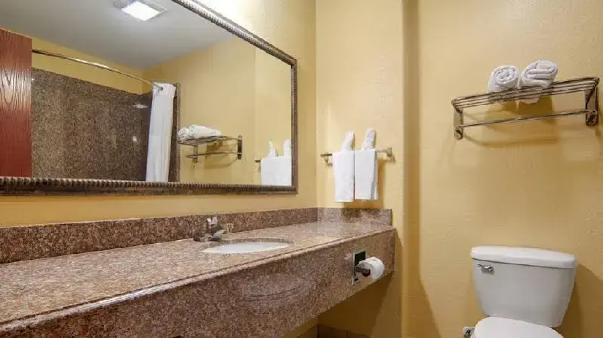 Best Western Isabelle Court