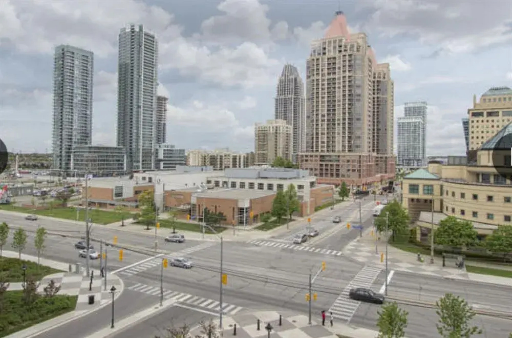 Oxford Furnished Apartments, Mississauga