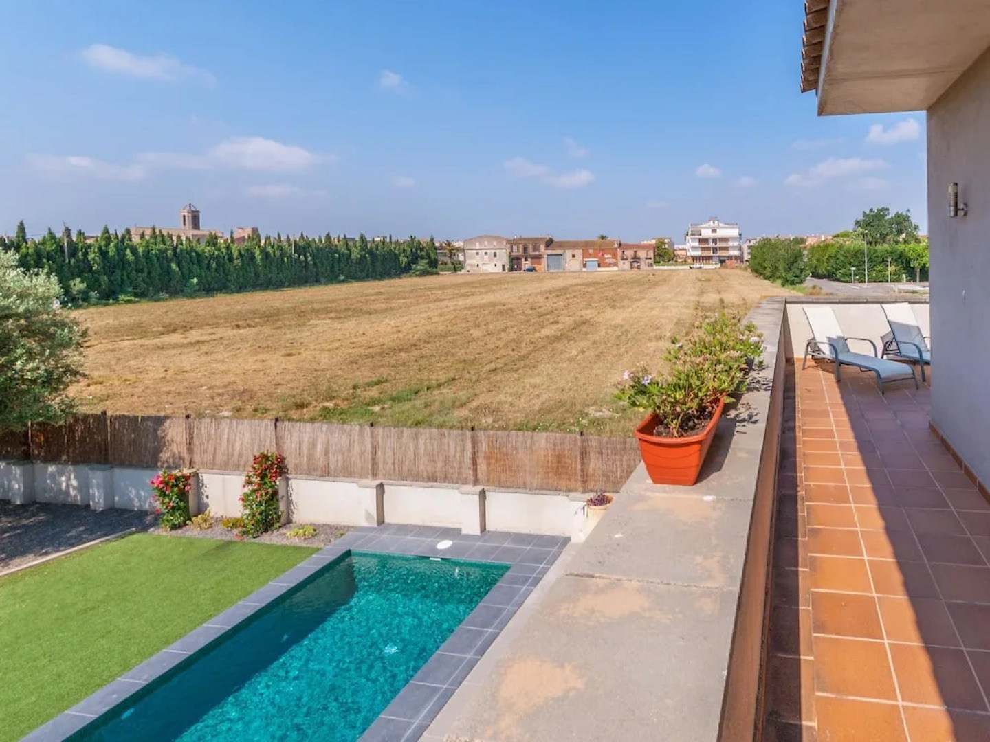 Fantastic Holiday Home in St Pere Pescador Spain With Pool