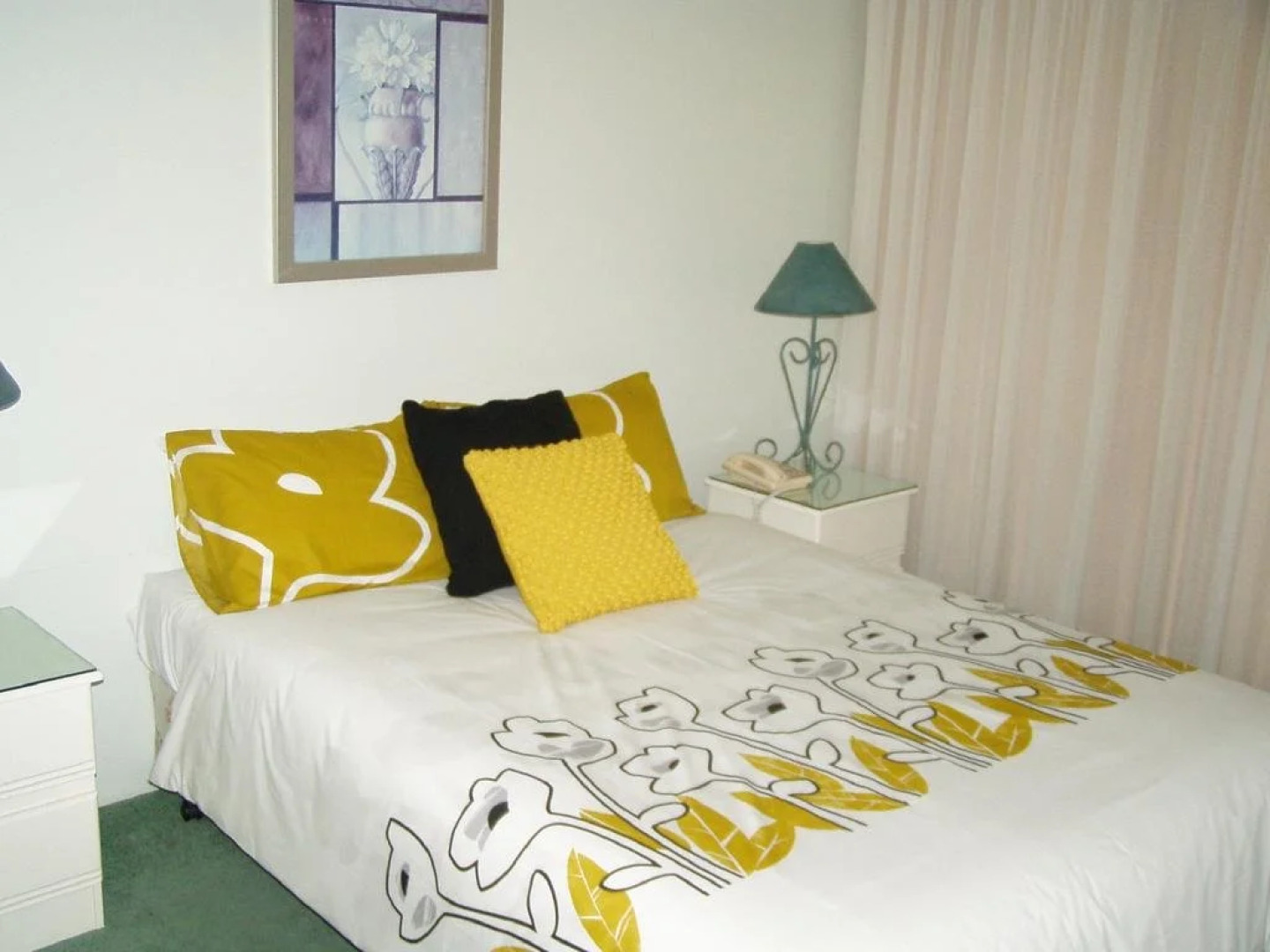 Anglesea Beachfront Court Holiday Units