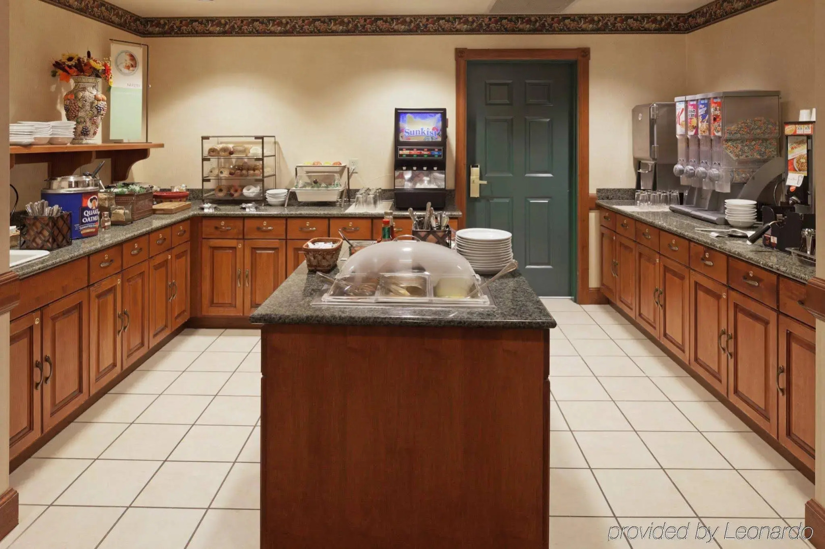 Country Inn & Suites by Radisson, Appleton North, WI