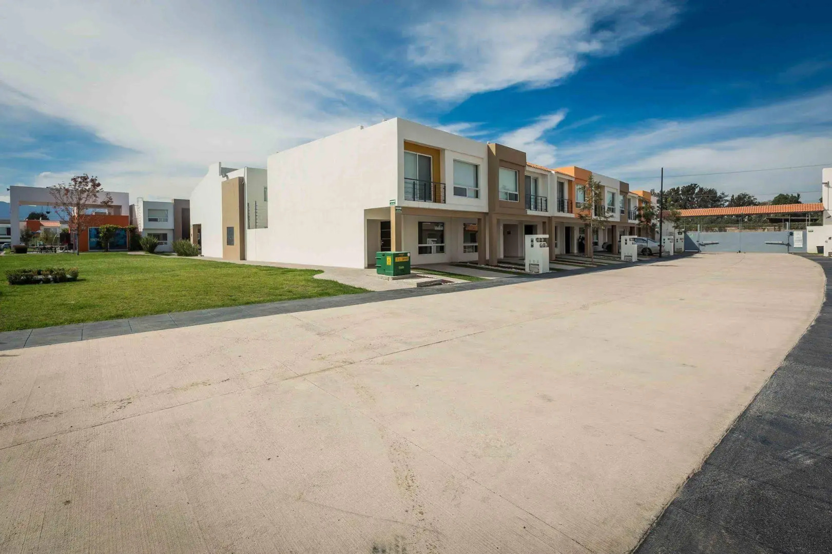 Redwood Villas Extended Stay Zona Industrial