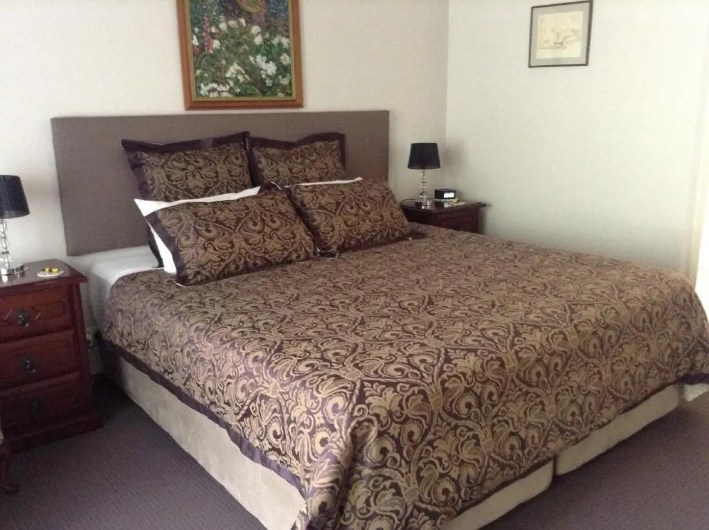 The Noble Grape Guesthouse