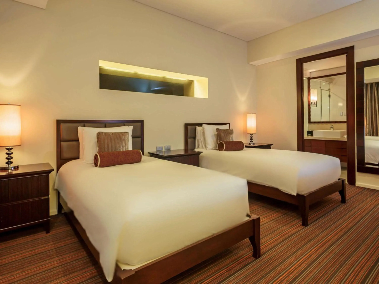 Joy Nostalg Hotel and Suites Manila Managed by The Ascott Limited