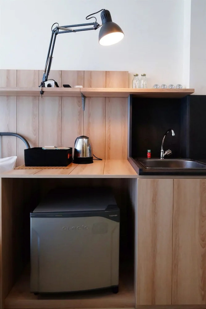 Classic Studio Tree Park Apartment near ICE BSD By Travelio