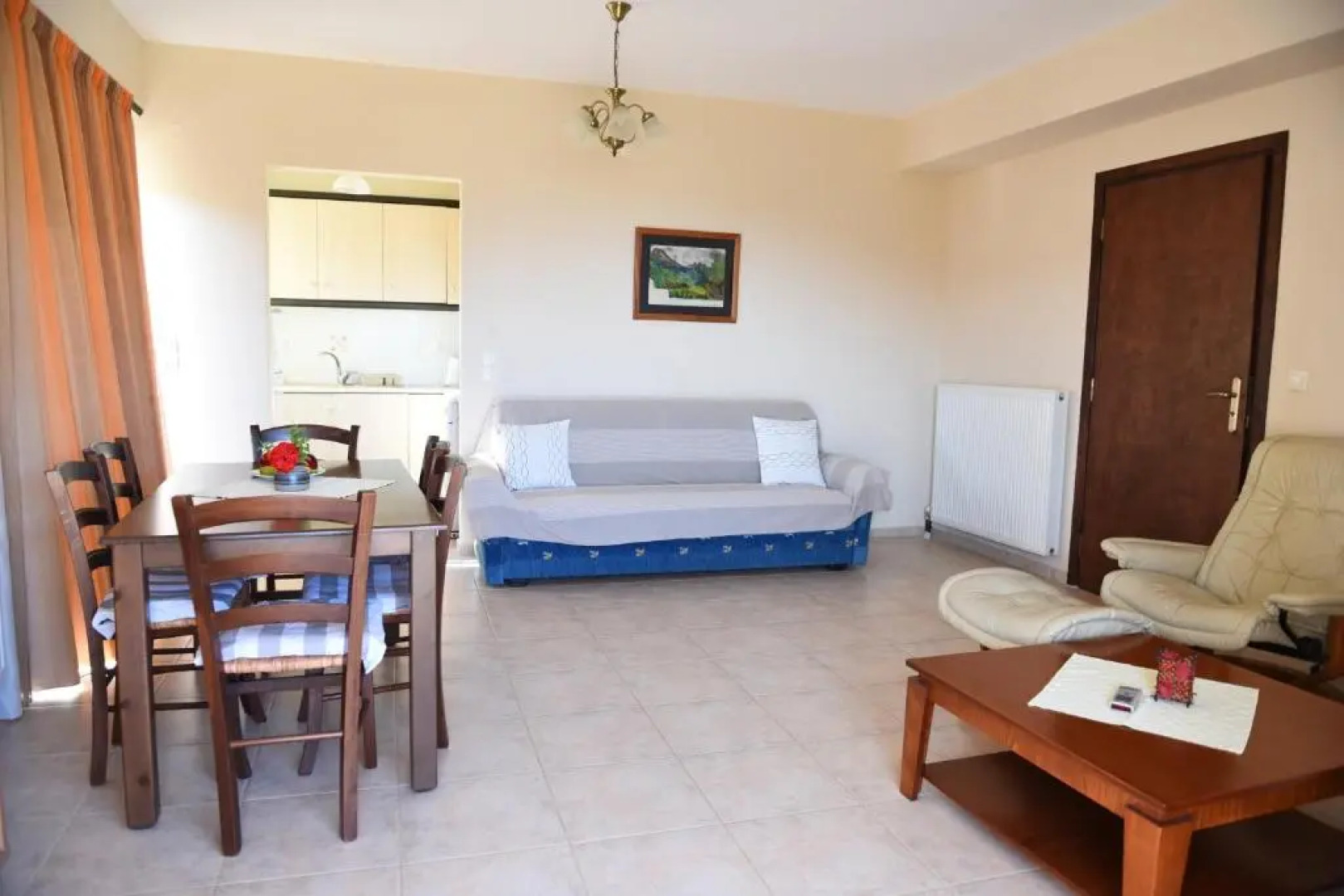 Antonis Studios & Apartments