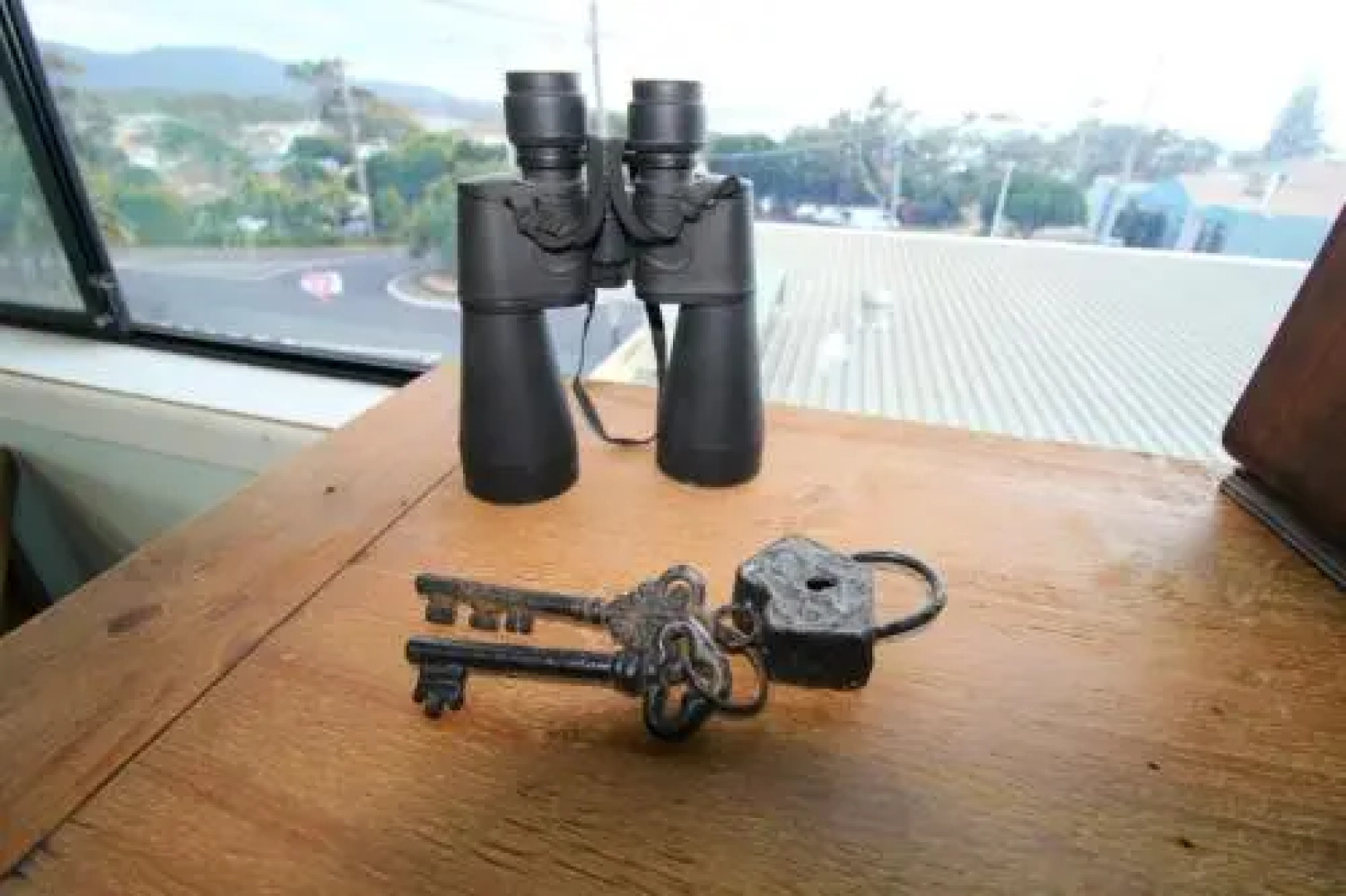 Bombora, 3/4 East Street