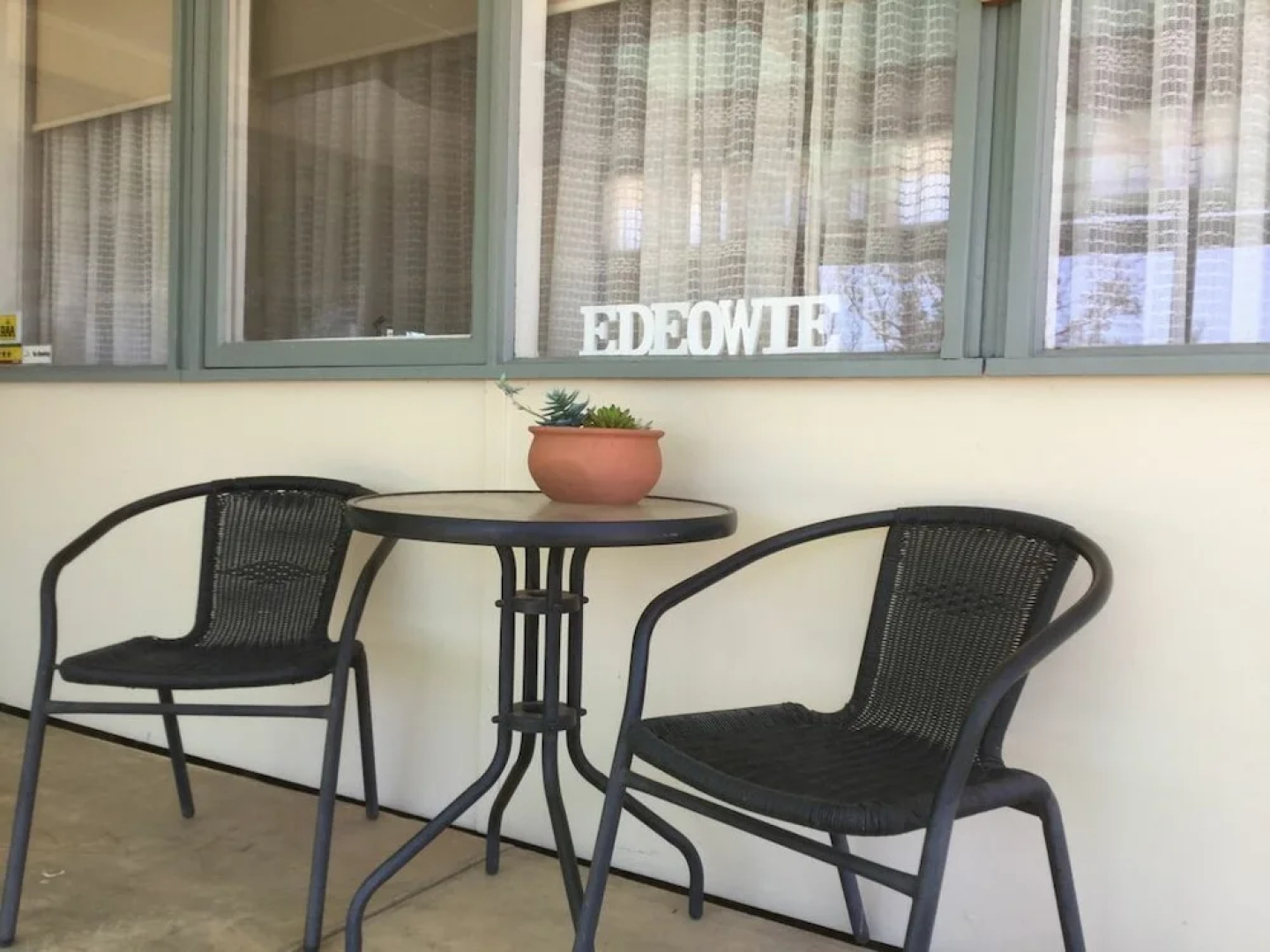 Edeowie Station