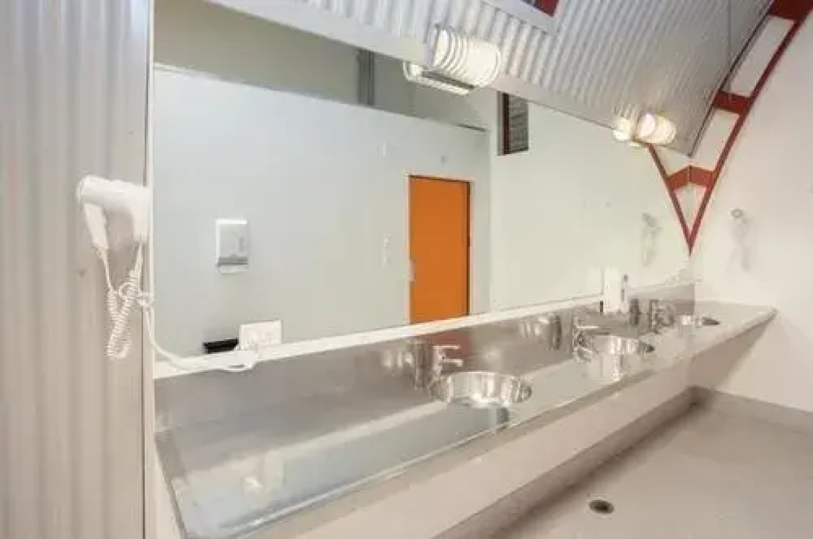 Haast River Top 10 Holiday Park