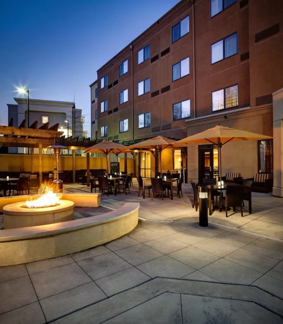 Courtyard Atlanta Airport West