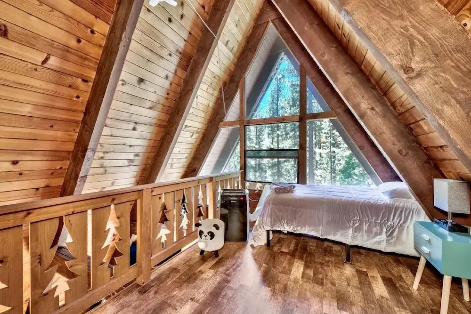 3001r Reindeer A Frame Cabin 2 Bedroom Cabin by RedAwning