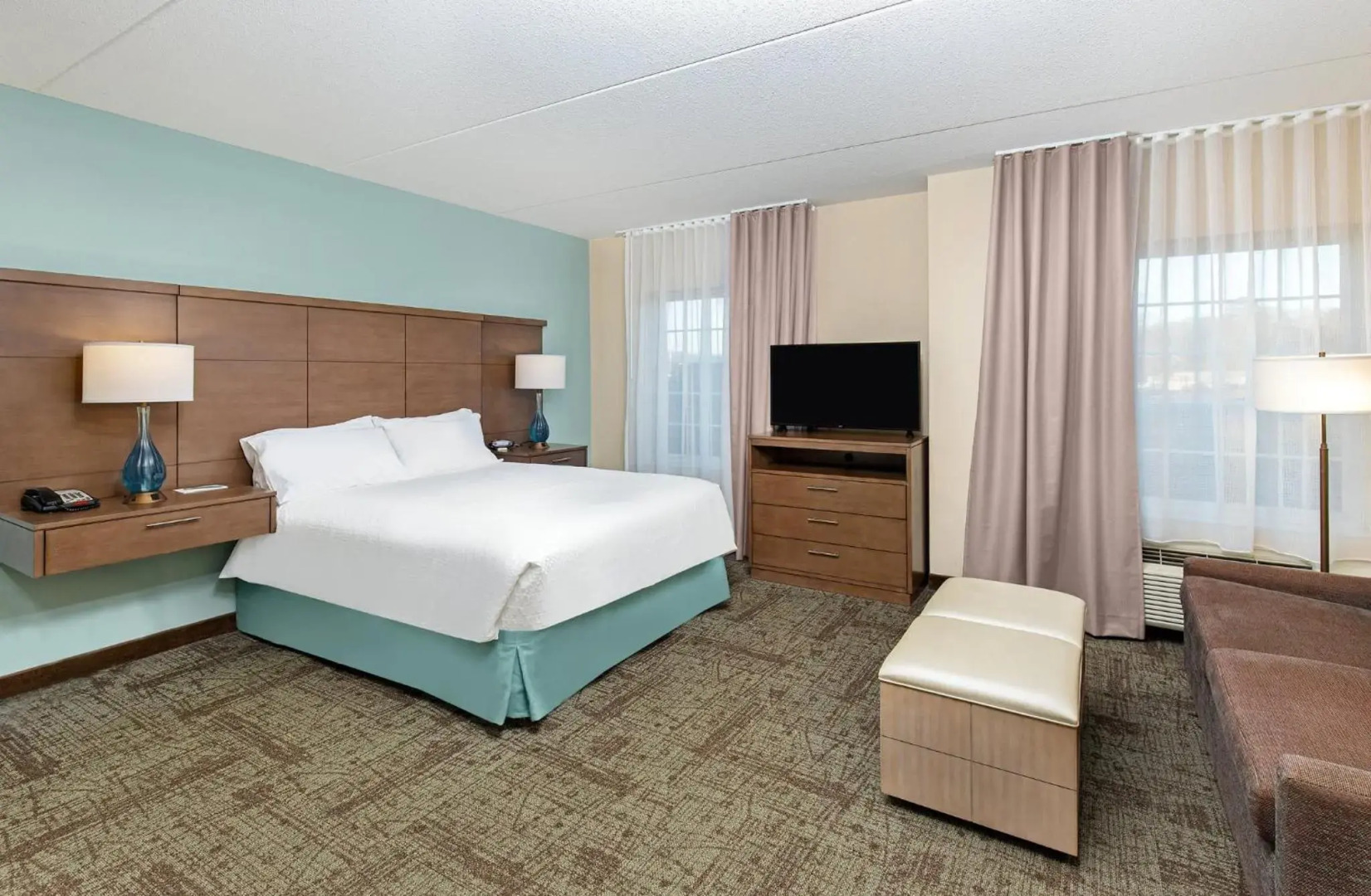 Staybridge Suites Oak Ridge by IHG