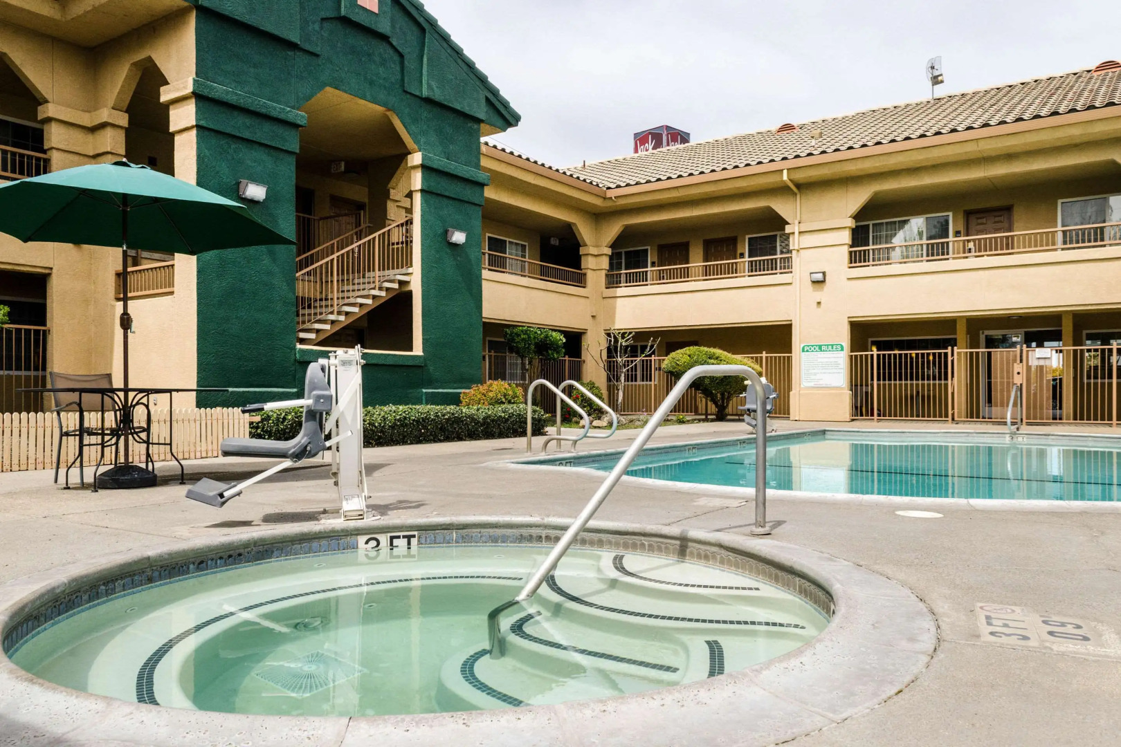 Quality Inn & Suites Lathrop - South Stockton