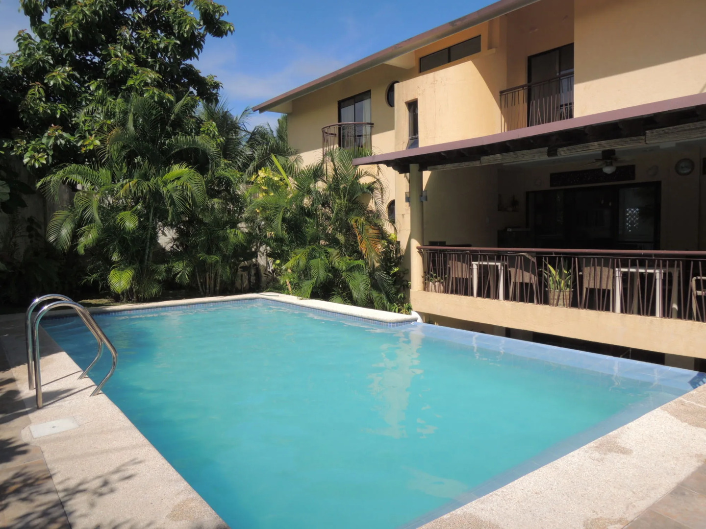 Palm Seaside Inn and Beach Resort