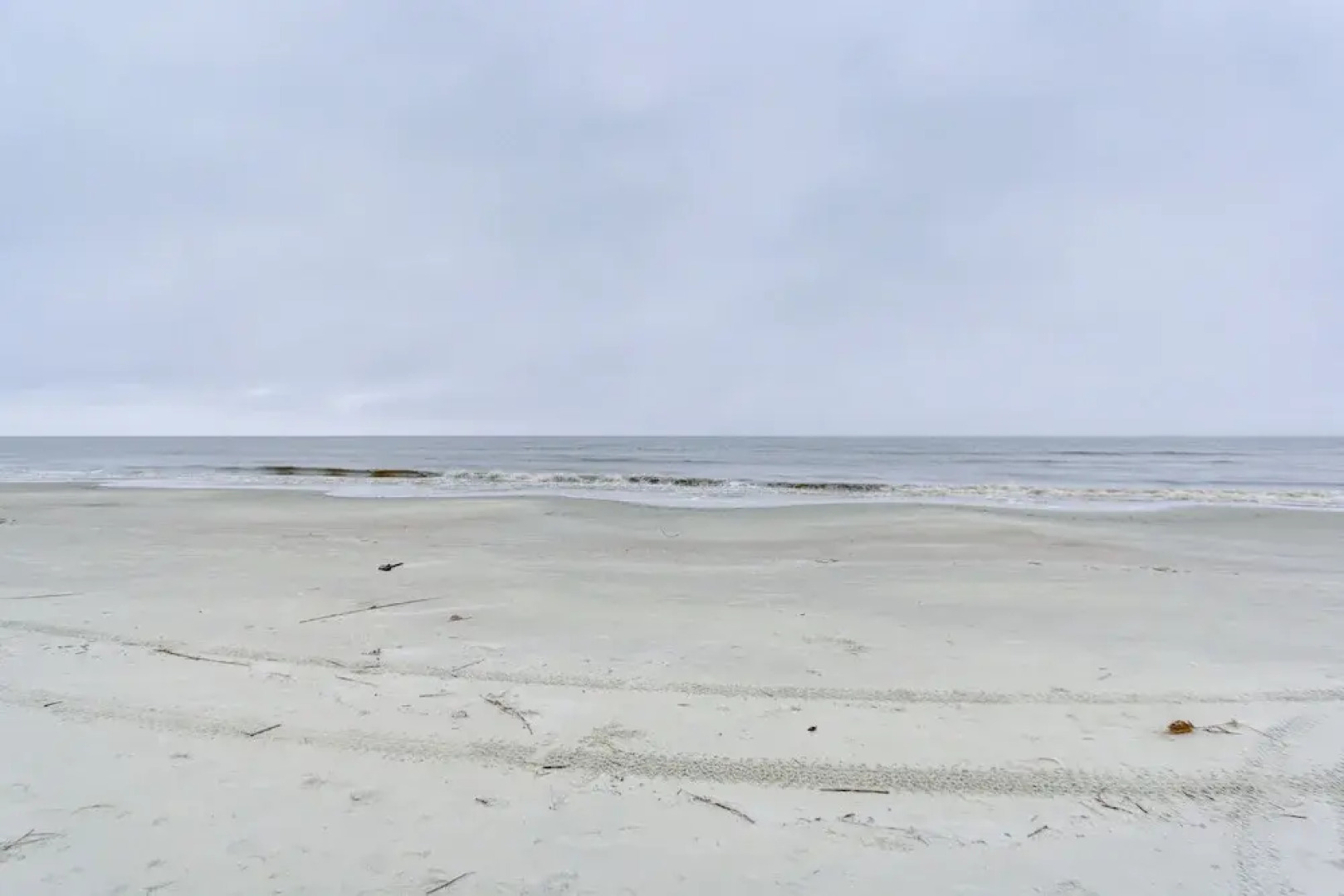 Harbor Island Beach Retreat - Steps to Ocean!