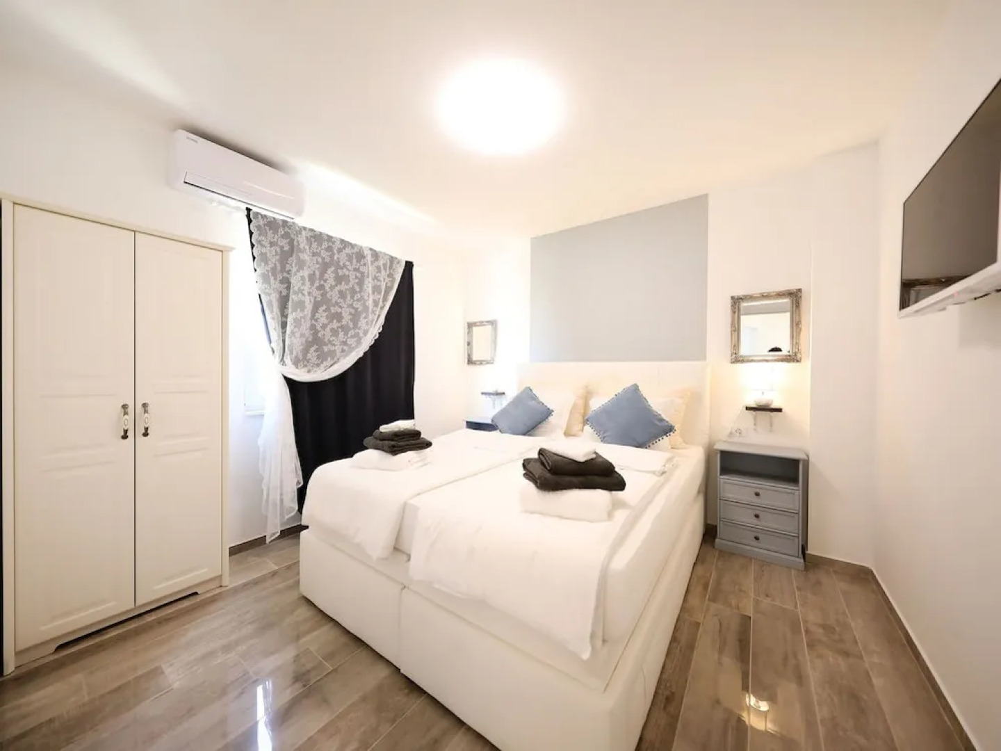 Holiday Home in Baarle-nassau With Garden, Terrace, Pool