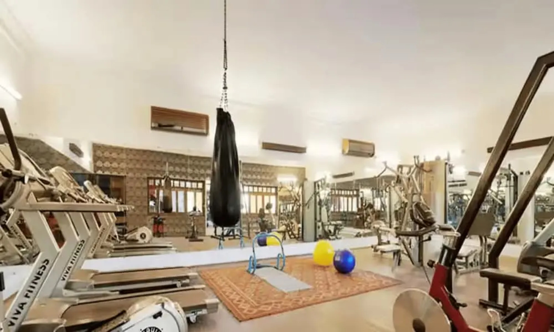 The Royal Retreat Resort & Spa