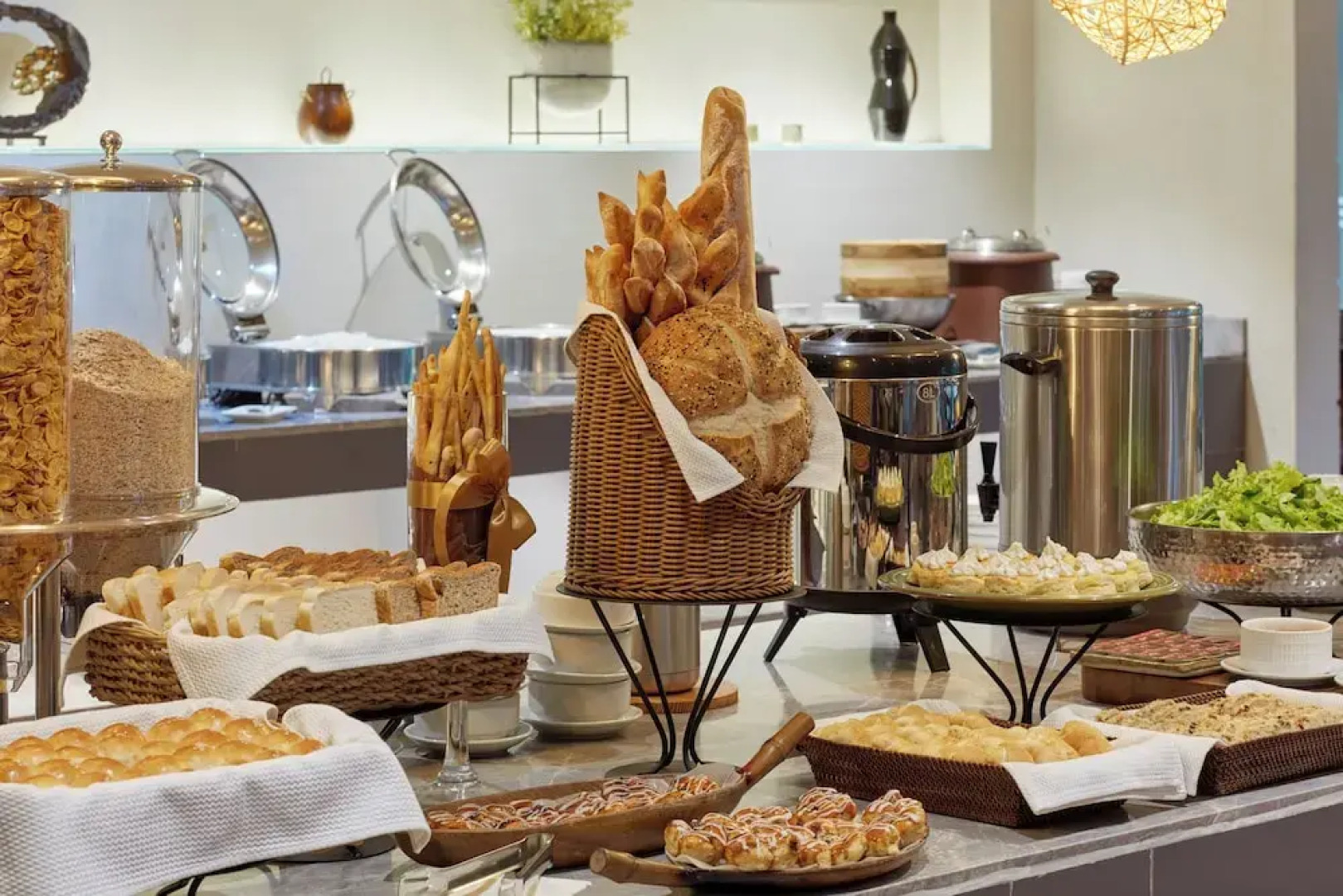 Holiday Inn & Suites Batangas Limapark by IHG