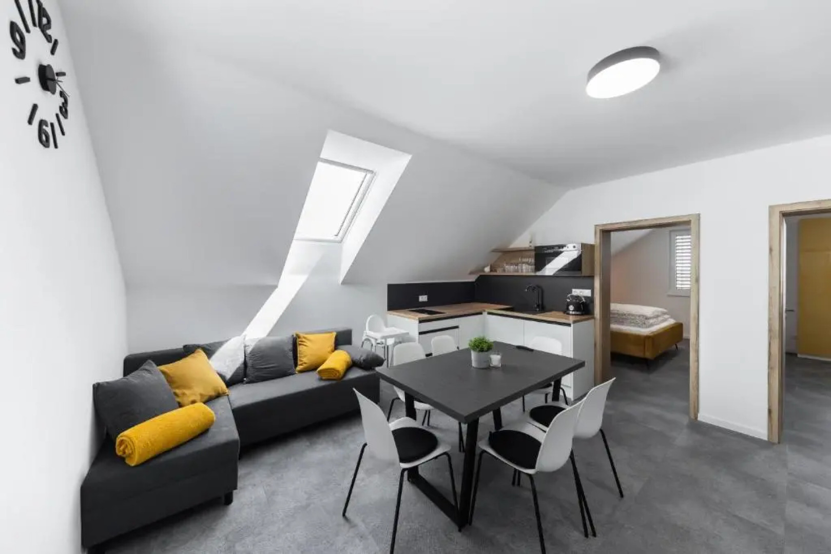 Marley & Me Apartments