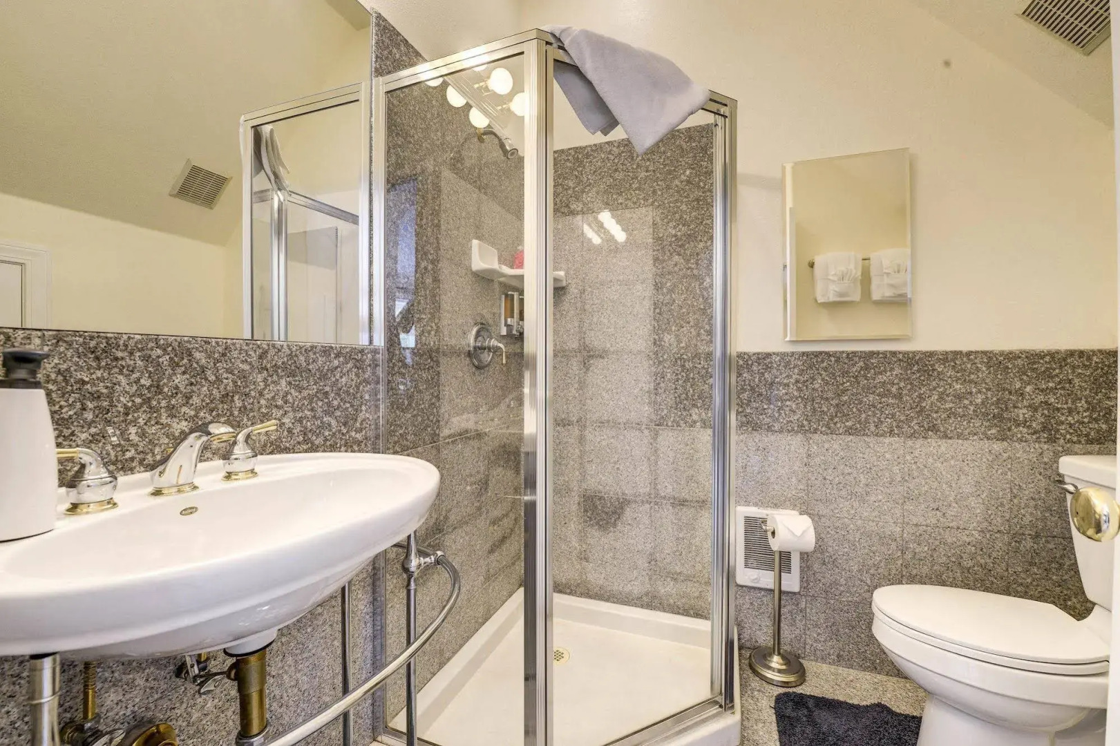 The St Mary's Inn, Bed and Breakfast