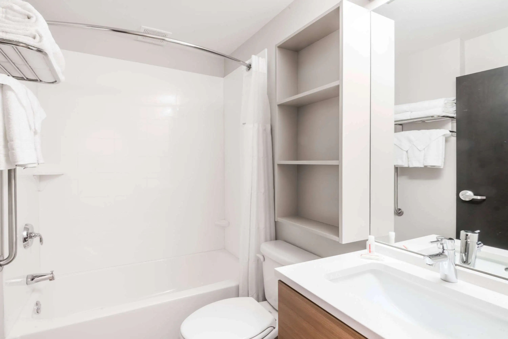 Microtel by Wyndham Penn Yan Finger Lakes Region