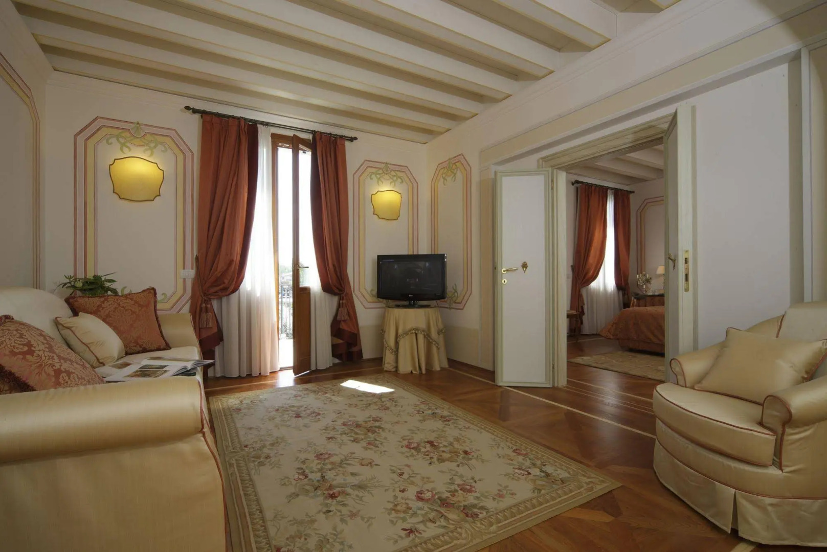 Villa Contarini Nenzi Hotel & SPA