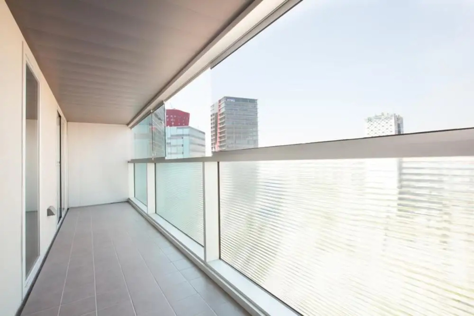 Akira Flats Fira Gran Via Barcelona